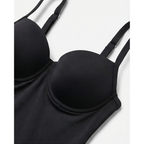 Taza negra de la marca Princessrio Valencia con diseño elegante y moderna para uso diario.