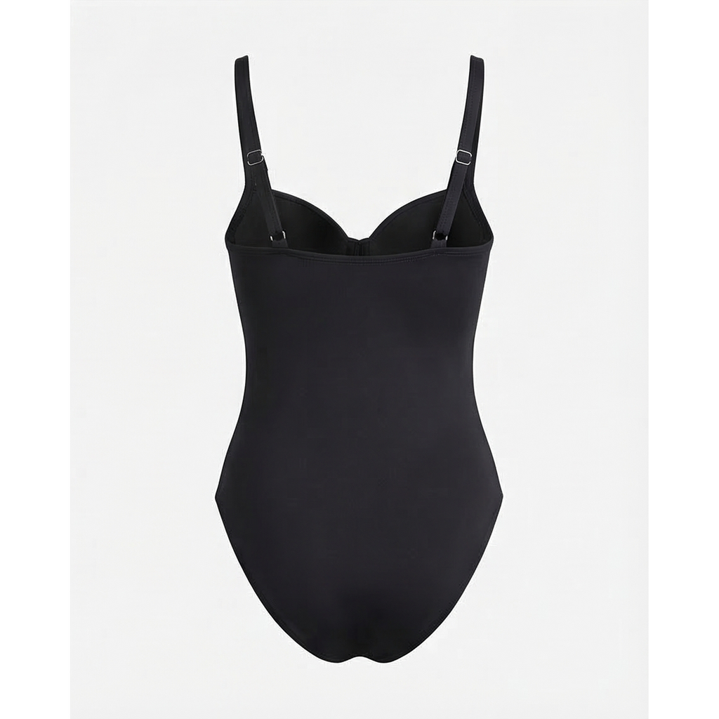 Taza negra de la marca Princessrio Valencia con diseño elegante, vista frontal en imagen clara y nítida.